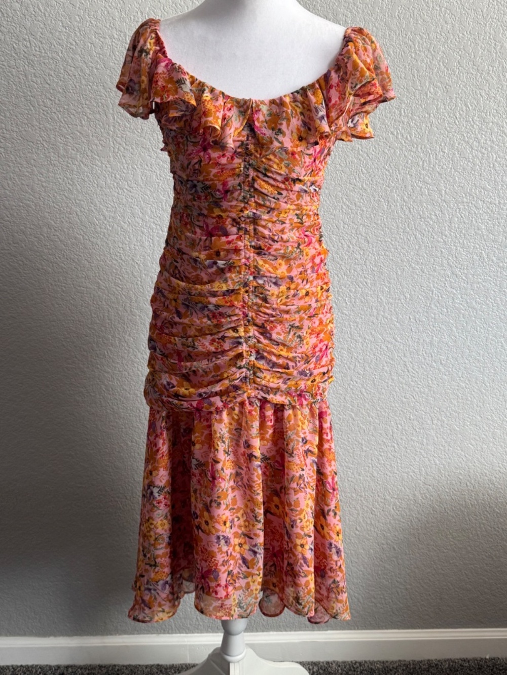 Astr Floral Ruffled Hi-Low Dress in Peach Multi - Picture 2 of 8